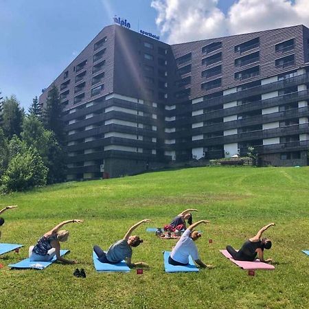 Alpin Resort Apartments Deluxe 2406 Пояна-Брашов Экстерьер фото